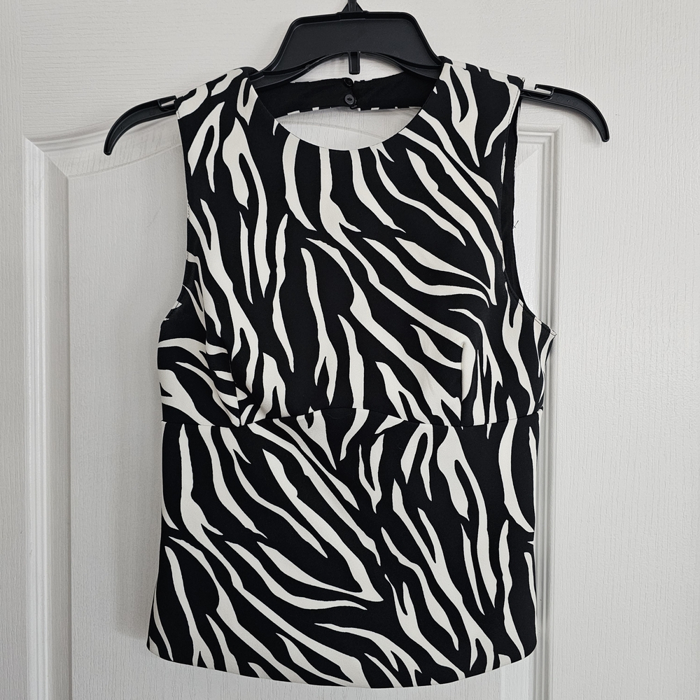 Black and White Zebra Print Sleeveless Top